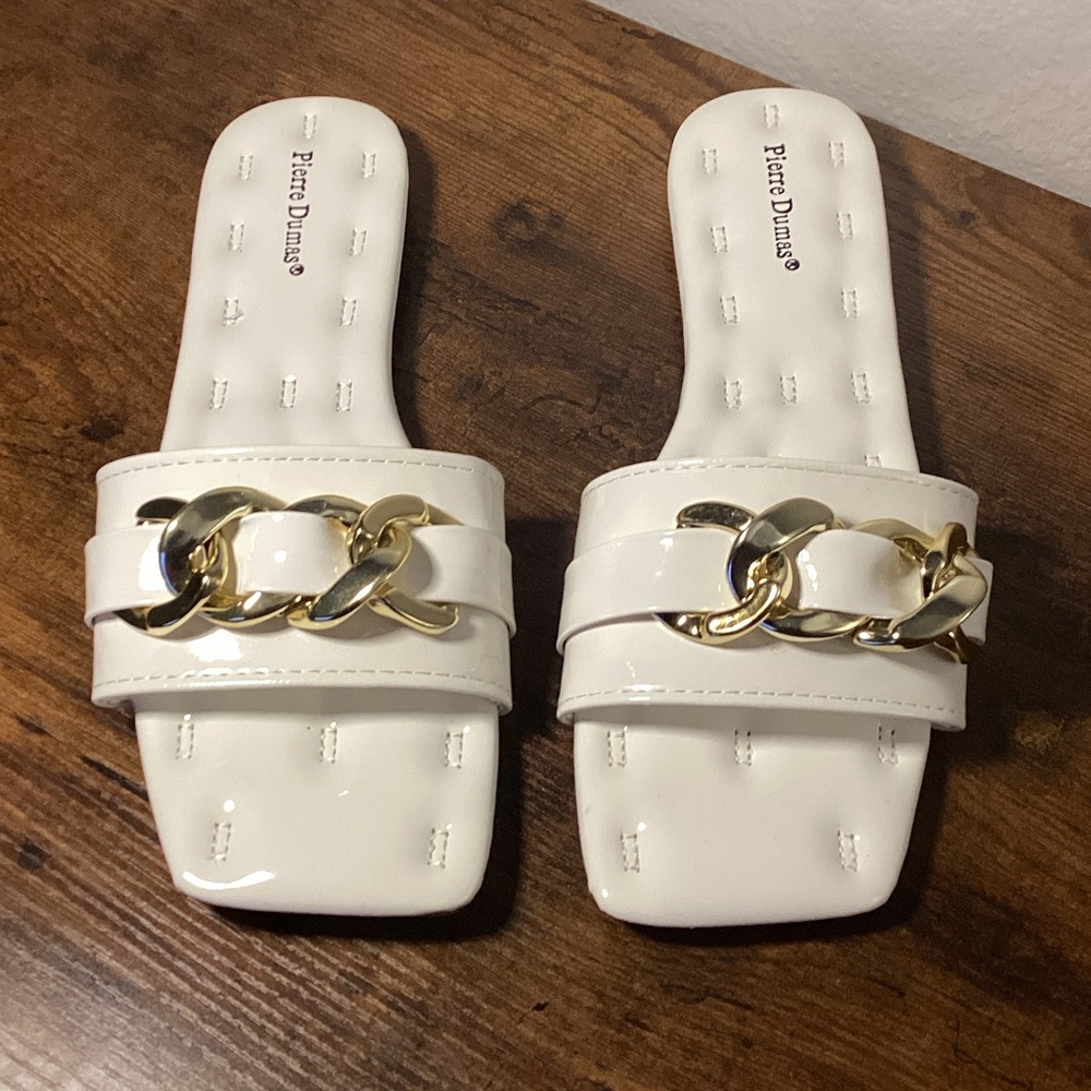 Pierre Dumas White Sandals with Gold Chain Accent